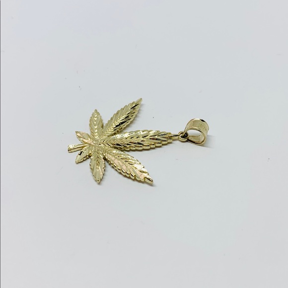 SOLD 10k Solid Gold Cannabis Leaf Pendant - Picture 5 of 6